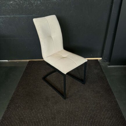 Krzesło XOOON Rusi Shadow 11
