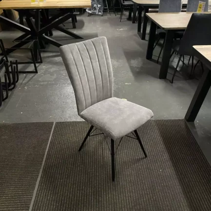 Krzesło Henders & Hazel Stitch Torre 18